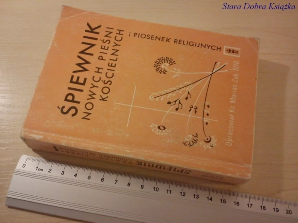 Oferta ŚPIEWNIK NOWYCH PIEŚNI KOŚCIELNYCH
