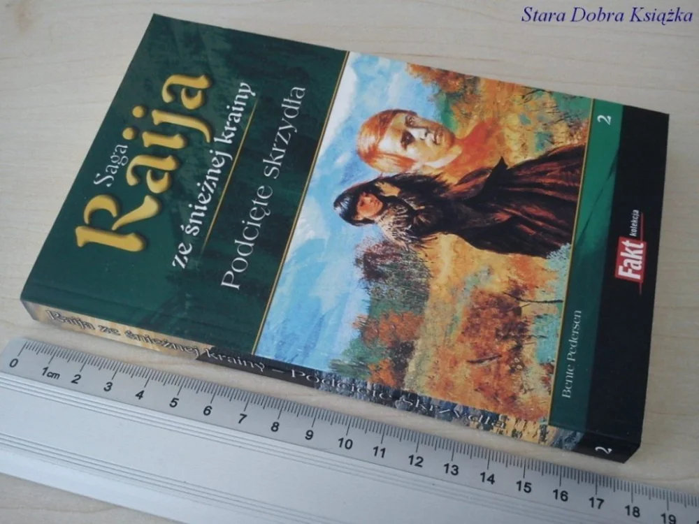 Dodaj do koszyka SAGA RAIJA - PODCIĘTE SKRZYDŁA TOM 2