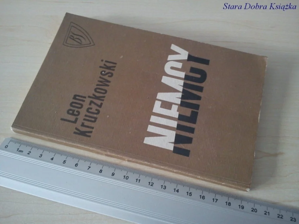 Hit sprzedaży NIEMCY. SZTUKA W 3 AKTACH - Leon Kruczkowski