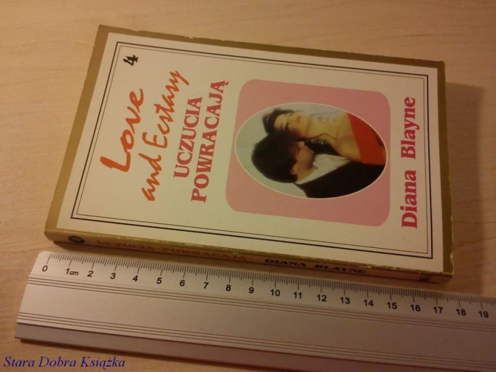 Ekspresowa dostawa LOVE AND ECTASY 4 UCZUCIA POWRACAJĄ - Diana Blayne