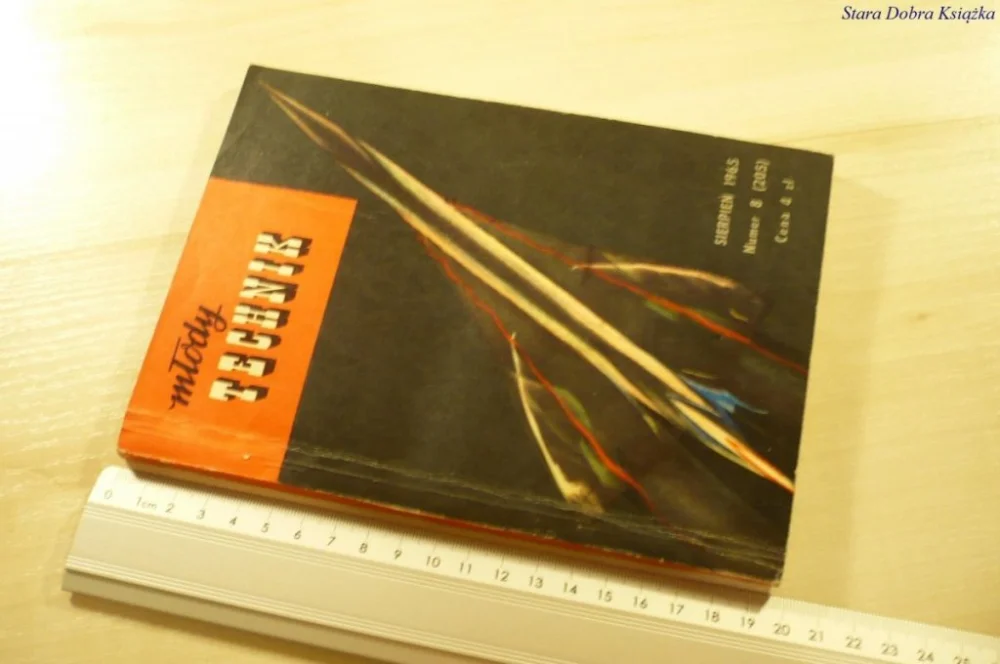 MŁODY TECHNIK NUMER 8 (205) SIERPIEŃ 1965 Nowość
