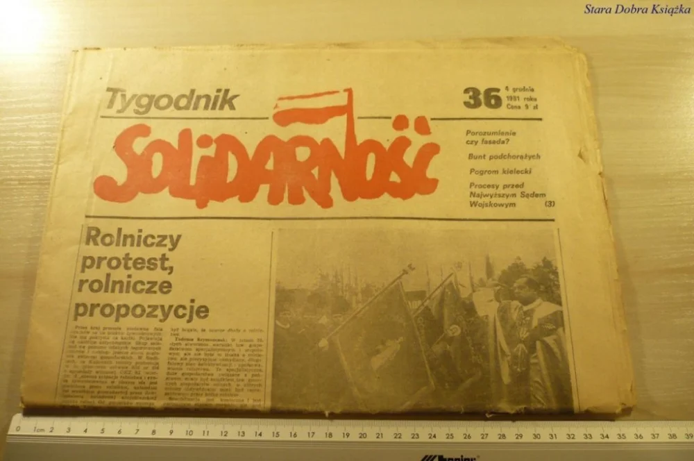TYGODNIK SOLIDARNOŚĆ 36 4 GRUDNIA 1981 ROKU Ostatnia szansa