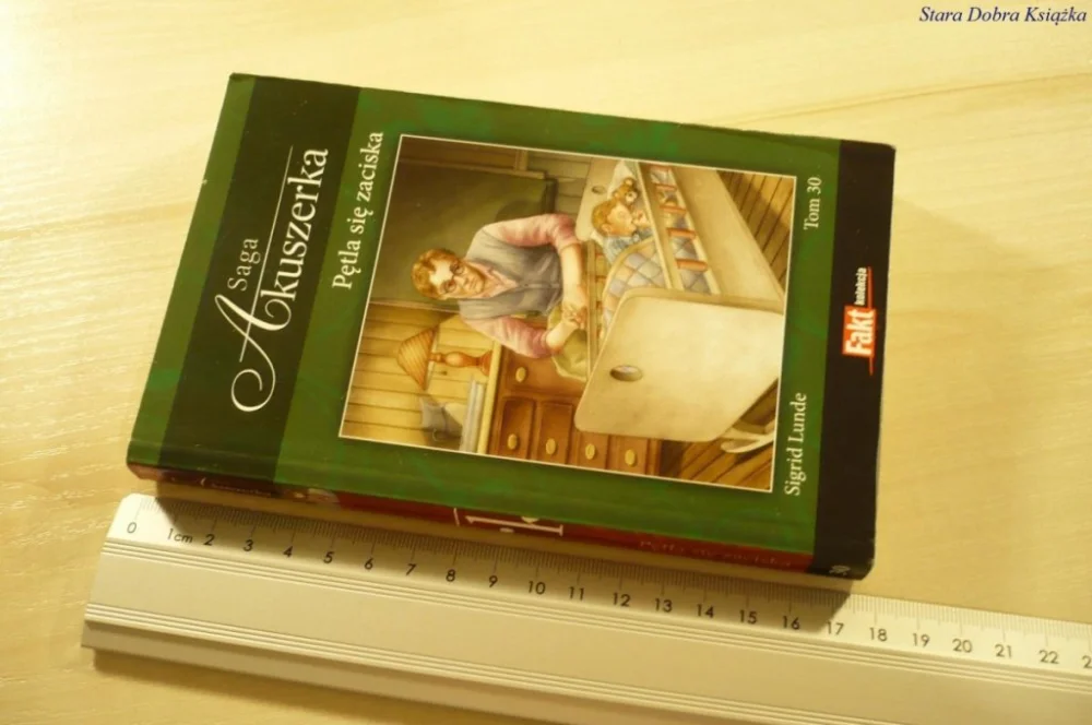 SAGA AKUSZERKA TOM30 PĘTLA SIĘ ZACISKA - Lunde (2011) Wybór klientów