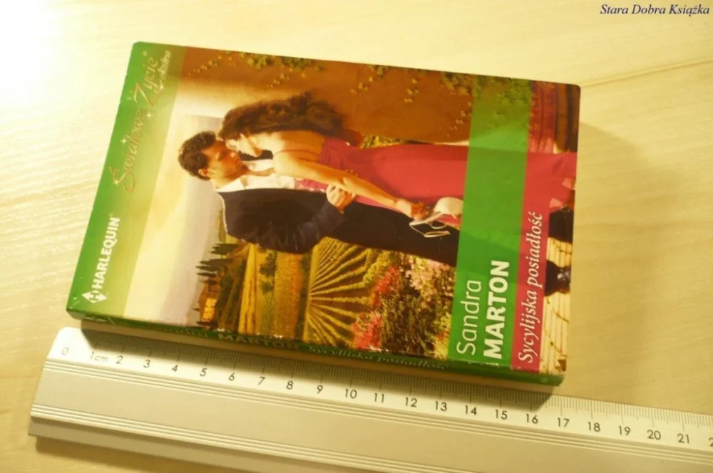 Promocja SYCYLIJSKA POSIADŁOŚĆ - Sandra Marton (2013)