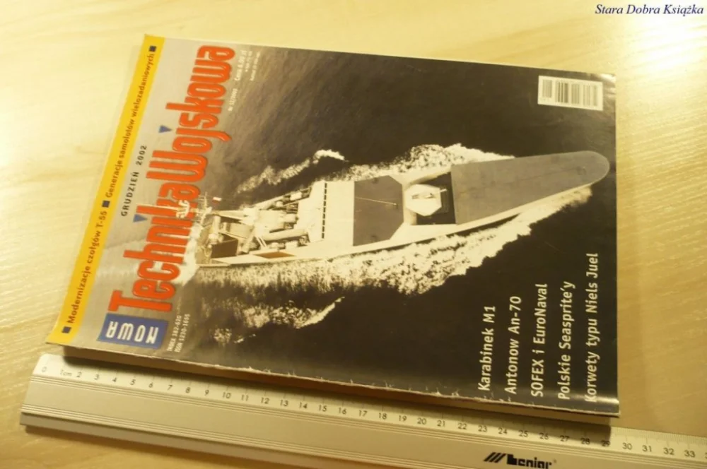 NOWA TECHNIKA WOJSKOWA GRUDZIEŃ NR 12/2002 Nowość