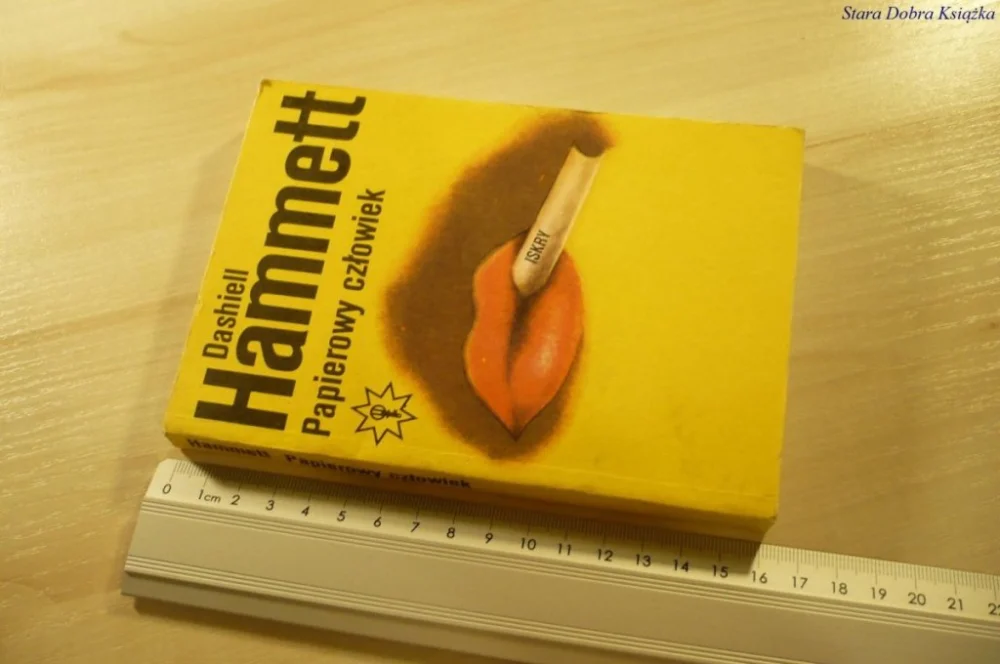 Niska cena PAPIEROWY CZŁOWIEK - Dashiell Hammett (1988)