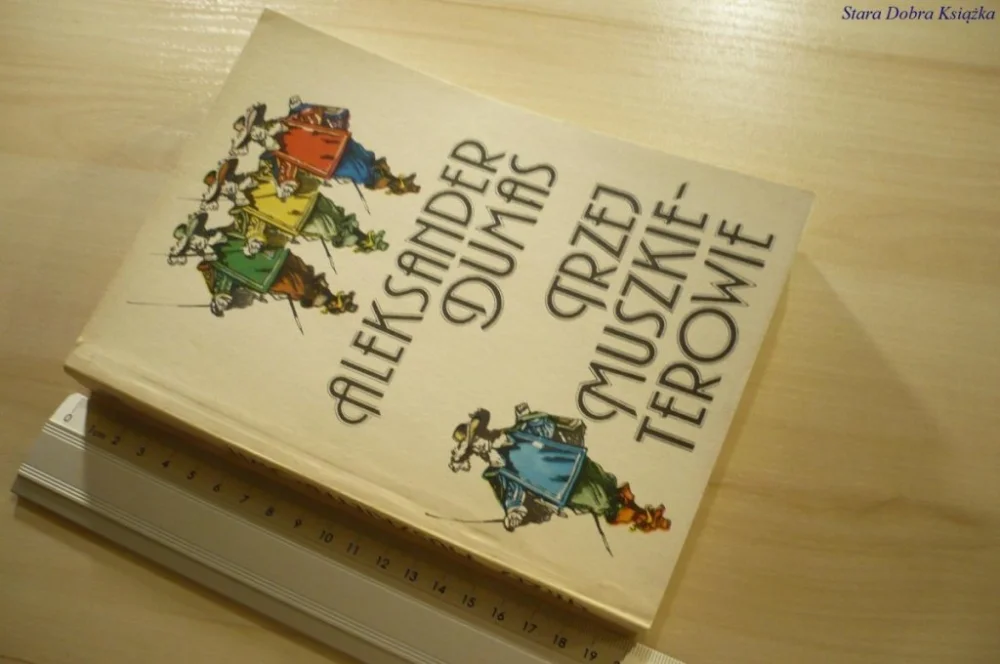 Popularny TRZEJ MUSZKIETEROWIE - Aleksander Dumas (1987)