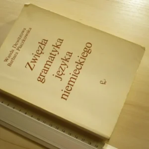 ZWIĘZŁA GRAMATYKA JĘZYKA NIEMIECKIEGO - Dewitzowa Hit sprzedaży