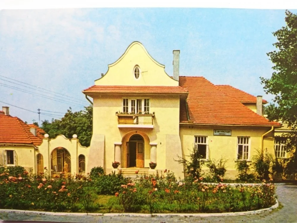 NAŁĘCZÓW. DOM WYPOCZYNKOWY FWP... FOT. VOELLNAGEL Dostępne od ręki