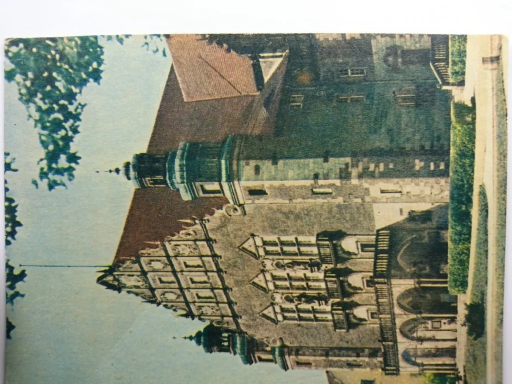 Ograniczona ilość POZNAŃ. UNIWERSYTET FOT. A. KACZKOWSKI