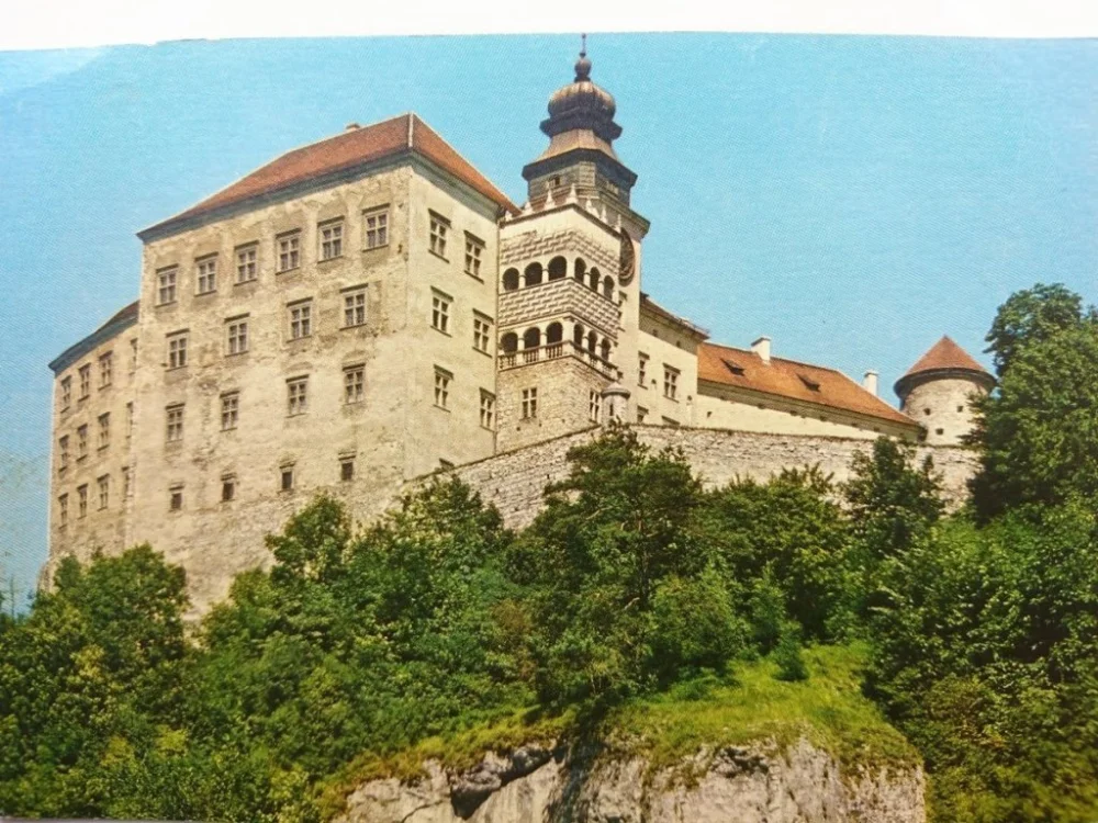 PIESKOWA SKAŁA KOŁO KRAKOWA... FOT. S. JABŁOŃSKA Łatwy zwrot