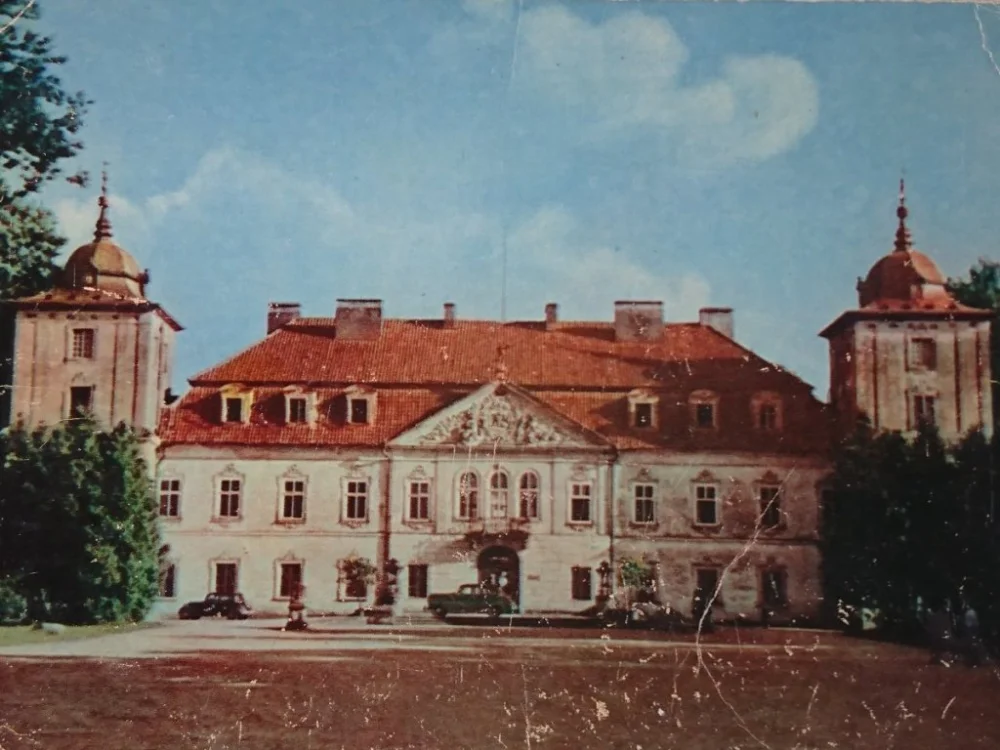 PAŁAC Z XVII w. Bestseller