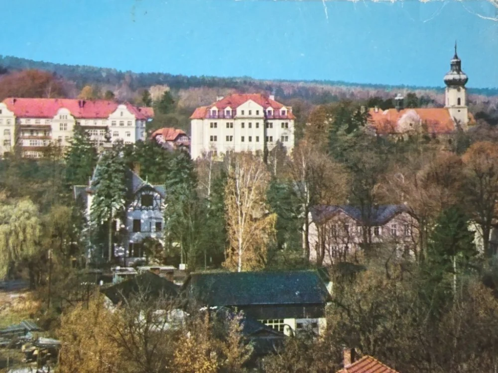POLANICA ZDRÓJ. FRAGMENT UZDROWISKO FOT. JABŁOŃSKI Rabat