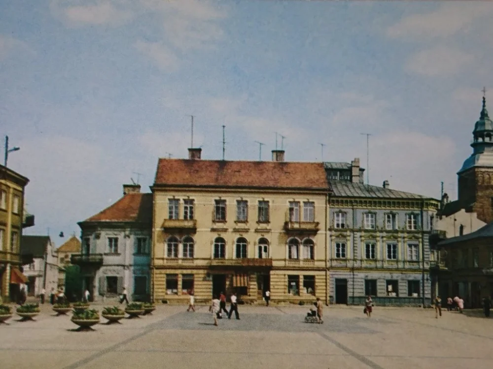 PIOTRKÓW TRYBUNALSKI. RYNEK... FOT. K. KACZYŃSKI Popularny