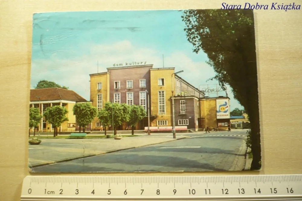 PIŁA. DOM KULTURY FOT. W. STASIAK Ostatnie sztuki