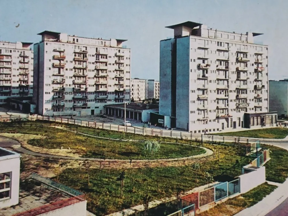 RADOM. OSIEDLE XV-LECIA FOT. A. STELMACH Ostatnie sztuki