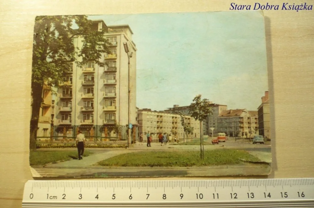 TYCHY. ULICA CYGANERII FOT. K. KACZYŃSKI Ostatnie sztuki