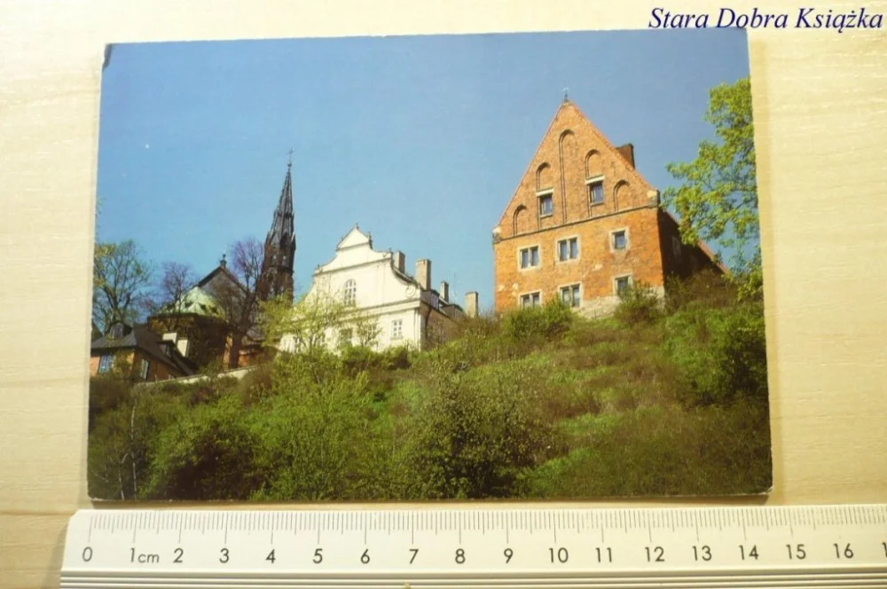 SANDOMIERZ. WIDOK OD STRONY SKARPY...FOT. KRYCZKO Okazja
