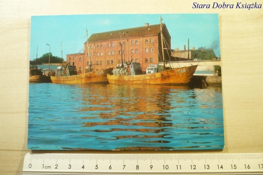 USTKA. W PORCIE RYBACKIM FOT. A. KARCZEWSKI Nowy