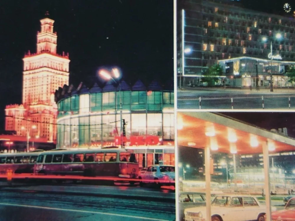 Bezpieczne zakupy WARSZAWA. PAŁAC KULTURY I NAUKI... FOT. KRASSOWSKI