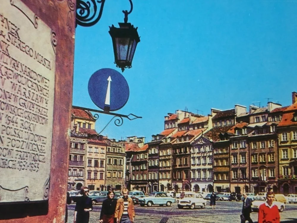 Niska cena WARSZAWA. RYNEK STAREGO MIASTA FOT. T. BLIŃSKI