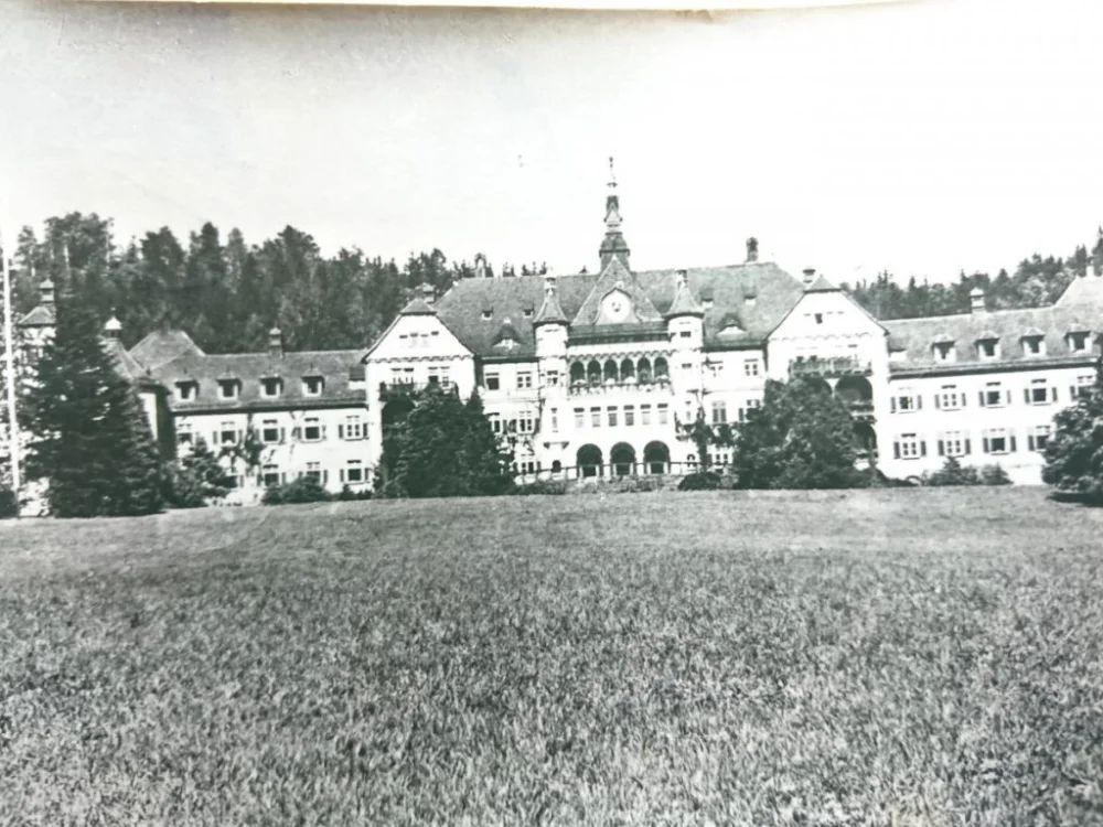 WYSOKA ŁĄKA - K/ KOWAR - SANATORIUM FOT. PODSTATA Ostatnie sztuki