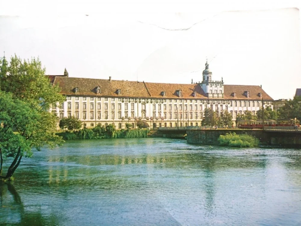 WROCŁAW. UNIWERSYTET IM. BOLESŁAWA FOT. GŁADYSZ Zniżka