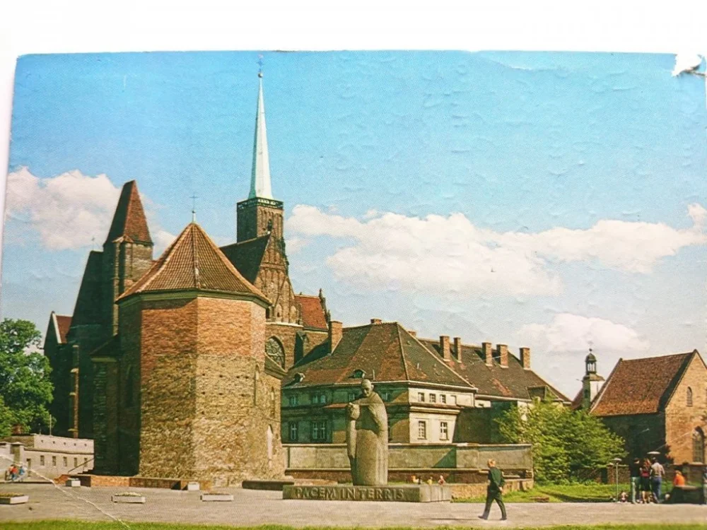 Darmowy zwrot WROCŁAW. OSTRÓW TUMSKI... FOT. S. ARCZYŃSKI