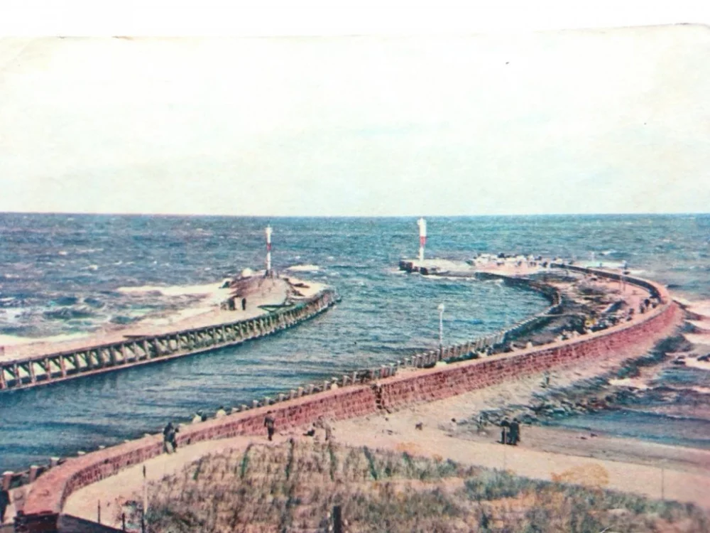 KOŁOBRZEG. WEJŚCIE DO PORTU FOT. T. HERMAŃCZYK Zamów dziś