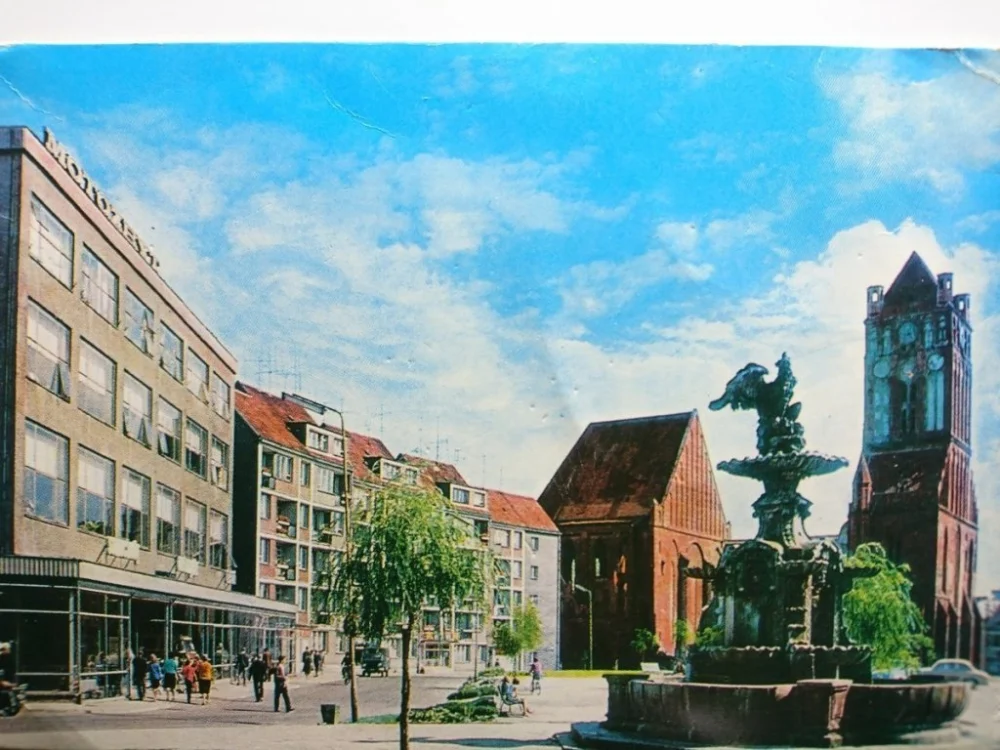 Kup online SZCZECIN. PLAC ORŁA BIAŁEGO... FOT. T. BILIŃSKI
