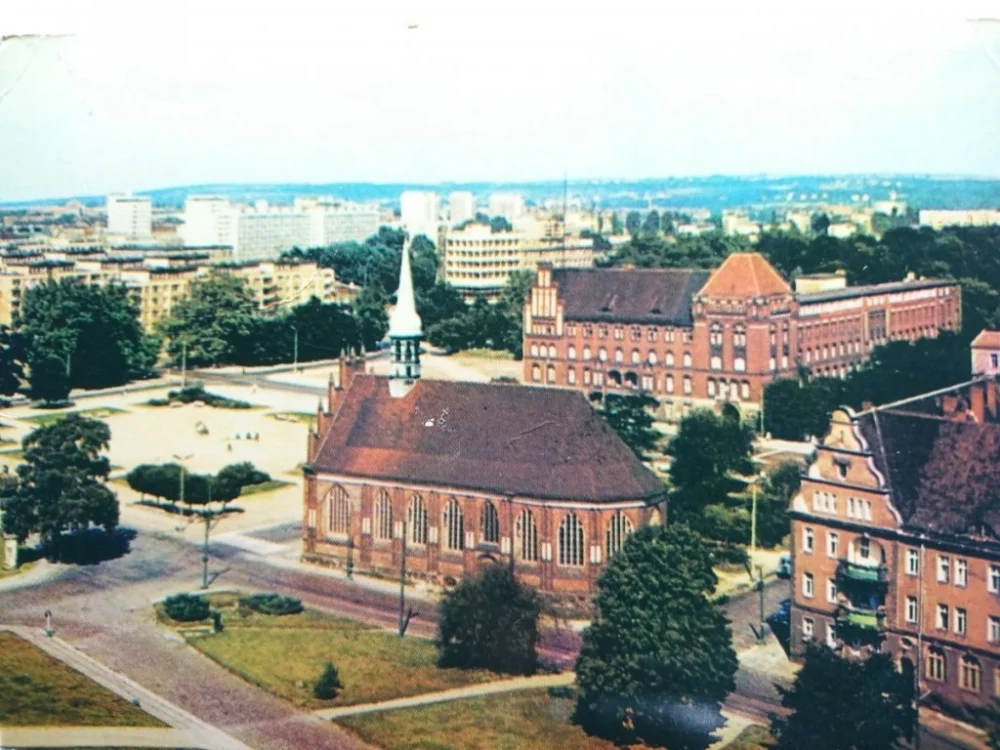 SZCZECIN. PANORAMA MIASTA NA... FOT. E. CZAPLIŃSKI Dodaj do koszyka