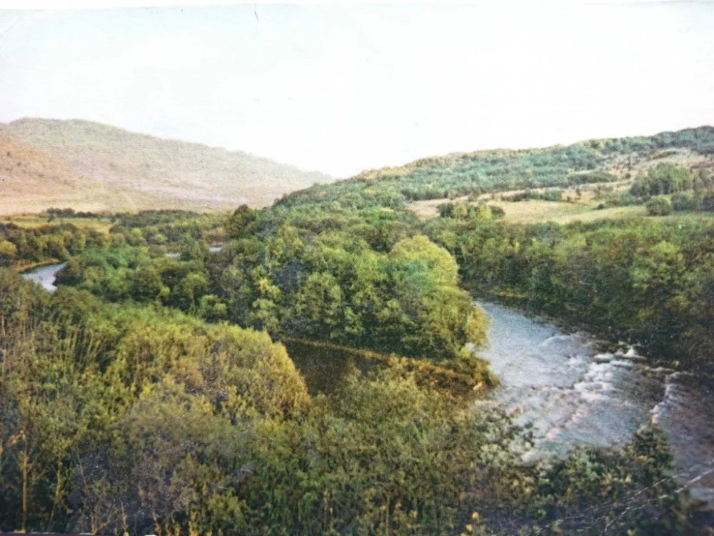 BIESZCZADY. SAN POD ZATWARNICĄ FOT. T. SUMIŃSKI Rabat