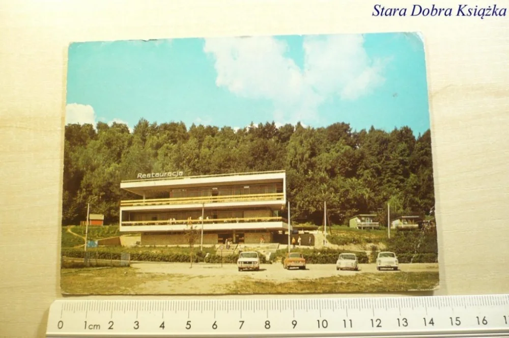 Promocja CZCHÓW-ZAPORA. RESTAURACJA FOT. J. MAKAREWICZ