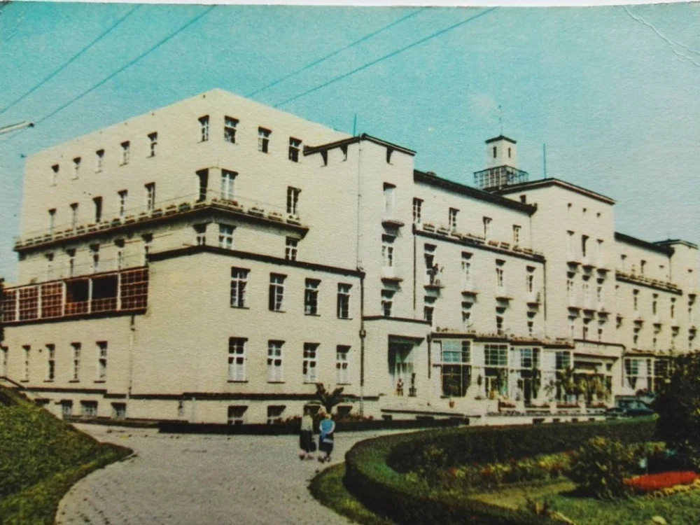 Super okazja IWONICZ ZDRÓJ. SANATORIUM 'EXCELSIOR' FOT SUMIŃSKI