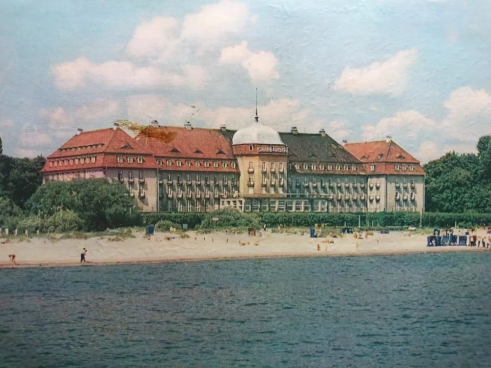 Łatwy zwrot SOPOT. GRAND HOTEL OD STRONY MORZA FOT. KAMIŃSKI