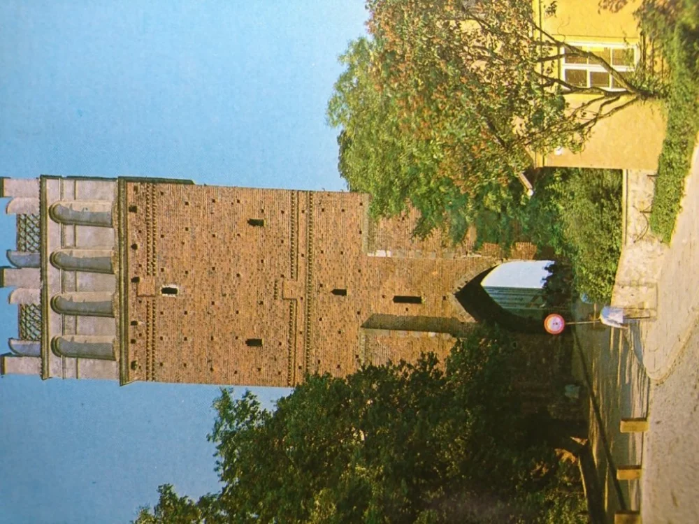 Szybka wysyłka SANDOMIERZ. GOTYCKA BRAMA OPATOWSKA FOT. JABŁOŃSKI