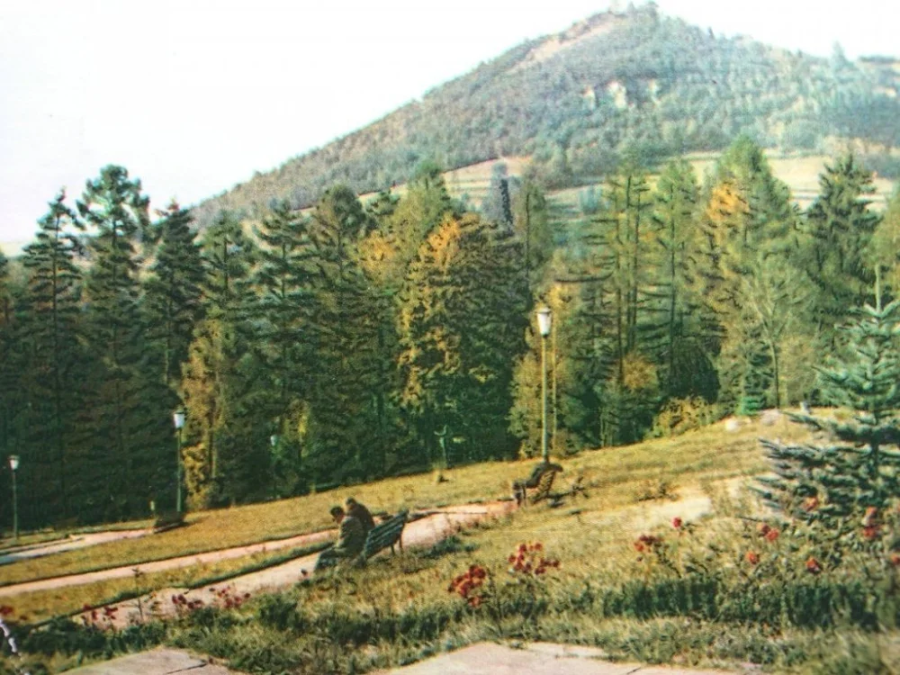 Bezpieczne zakupy SZCZAWNICA. WIDOK NA BRYJARKĘ... FOT. KAMYKOWSKI