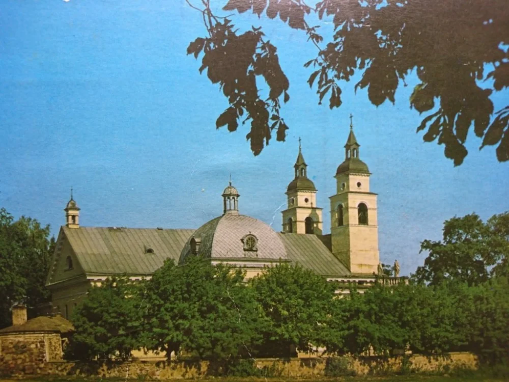SOKÓŁKA. ZABYTKOWY KOŚCIÓŁ Z 1848 r. FOT. SUROWIEC Tani