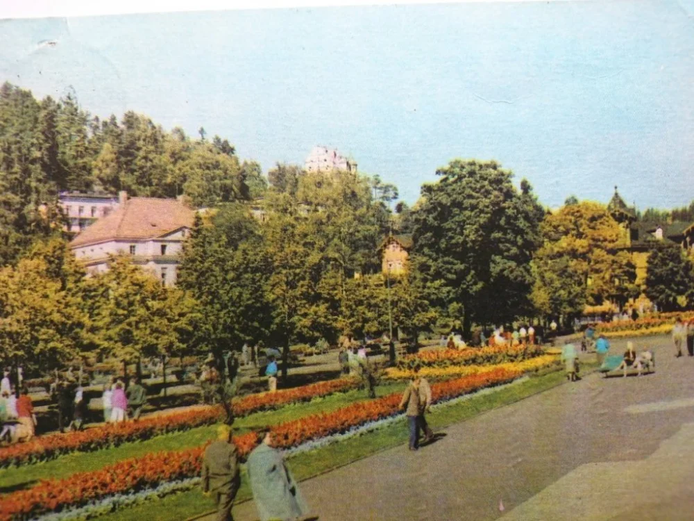 KRYNICA. FRAGMENT PARKU ZDROJOWEGO FOT. KACZYŃSKI Okazja