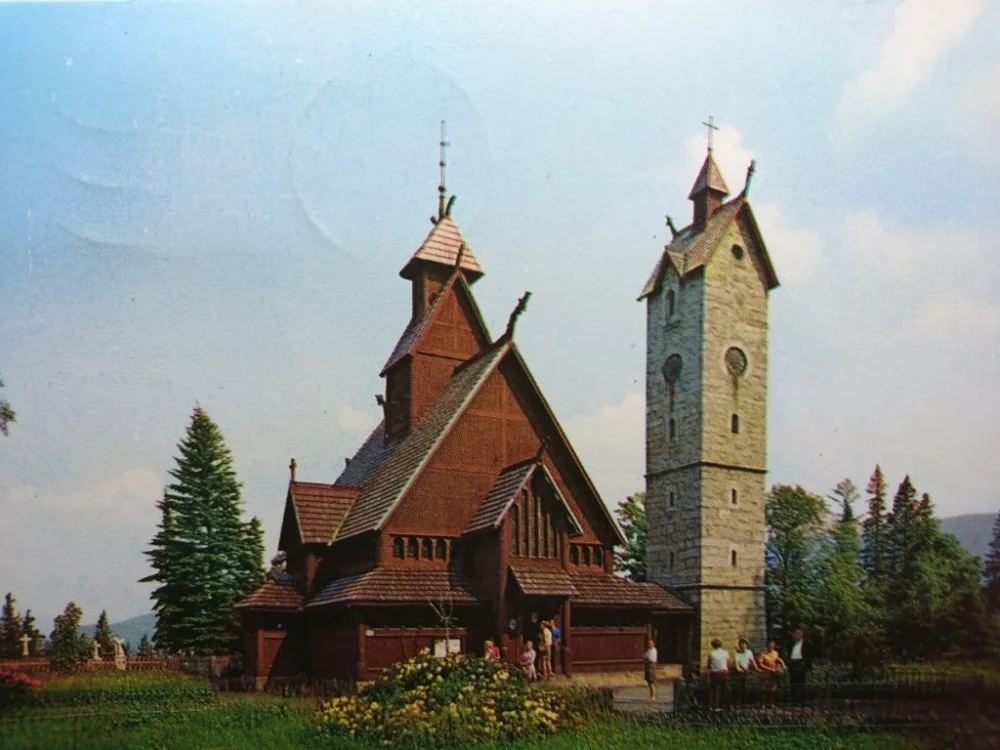 KARPACZ - BIERUTOWICE ŚWIĄTYNIA WANG FOT JABŁOŃSKI Ostatnia szansa