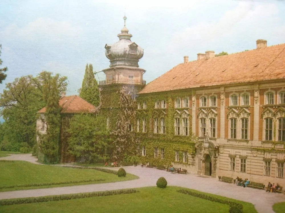 Okazja ŁAŃCUT. MUZEUM - ZAMEK Z XVII WIEKU FOT. TYMIŃSKI