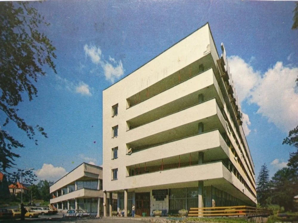 Dostępne od ręki LĄDEK ZDRÓJ. SANATORIUM 'JUBILAT' FOT. K. SAWICZ