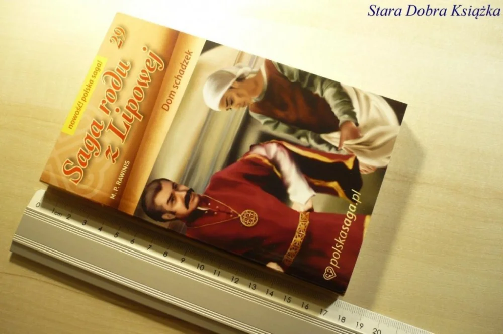 Premium SAGA RODU Z LIPOWEJ 29 DOM SCHADZEK - Rawinis 2010