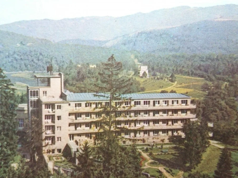 ŻEGIESTÓW ZDRÓJ. SANATORIUM FWP FOT. KAMYKOWSKI Bezpieczna płatność