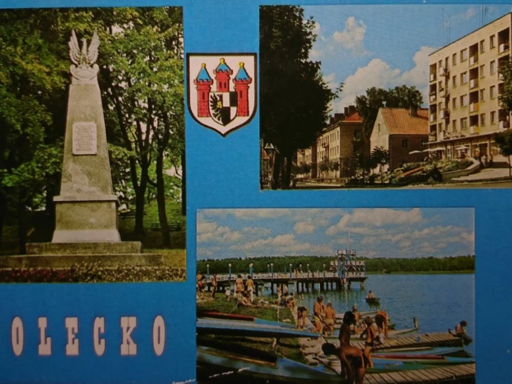 Dodaj do koszyka OLECKO. POMNIK WZNIESIONY... FOT. L. SUROWIEC