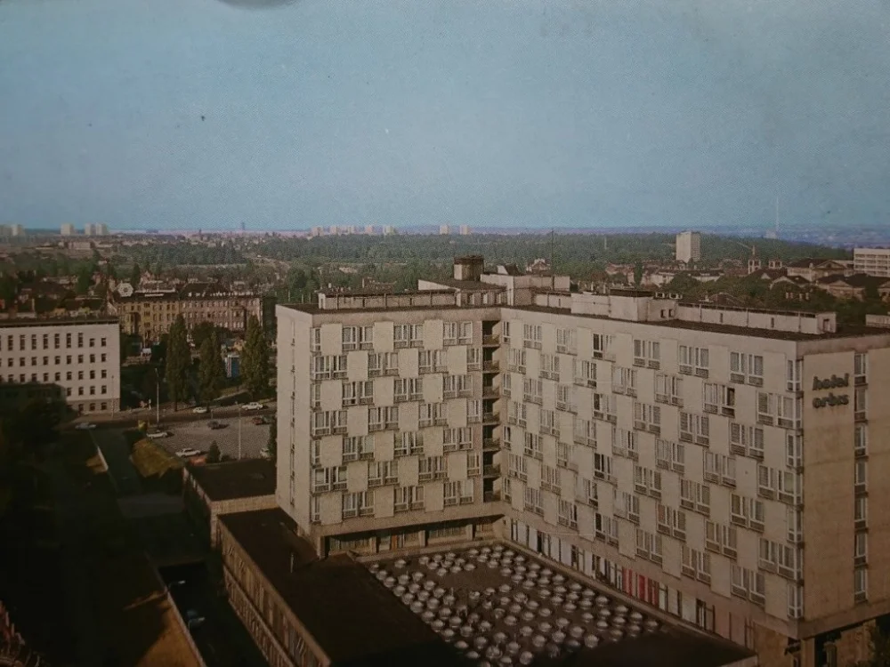 POZNAŃ. HOTEL 'MERKURY' FOT. J. MAKAREWICZ Popularny