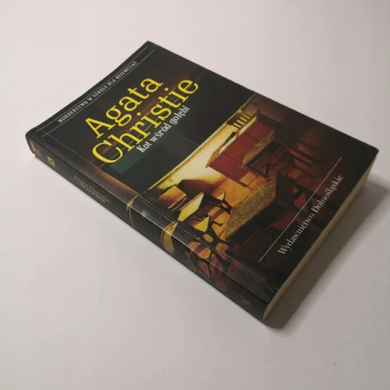 Popularny Kot wśród gołębi Agatha Christie